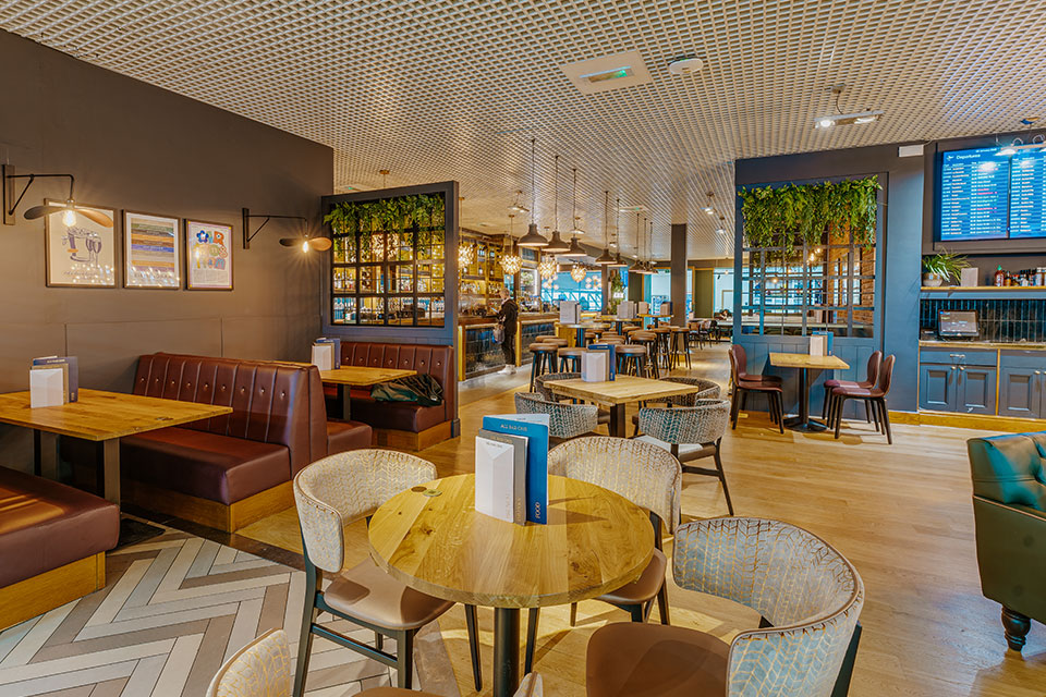Birmingham Airport Airside Terminal 2 | All Bar One